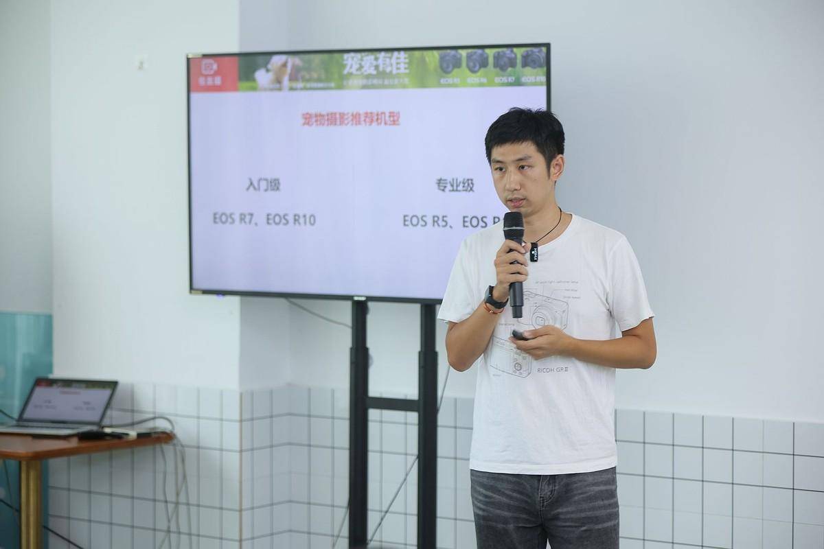 宠爱有佳 佳能EOS重庆站拍萌宠创意大片