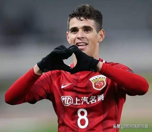 以5.1亿网民币的价格来到上海，他是中超顶级的外援 小金人奥斯卡