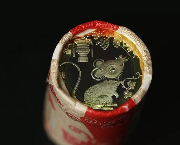 鼠币首日兑换行情坚挺<strong></p>
<p>狗狗币行情</strong>！你兑换了吗？