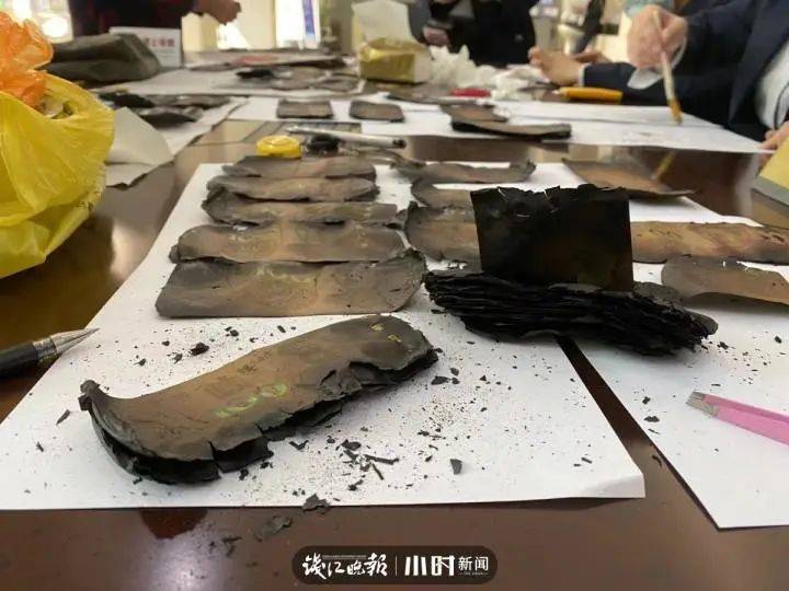 2万多人民币烧成“焦炭”!老夫妻焦急求助<strong></p>
<p>新农币</strong>,4个半小时后…