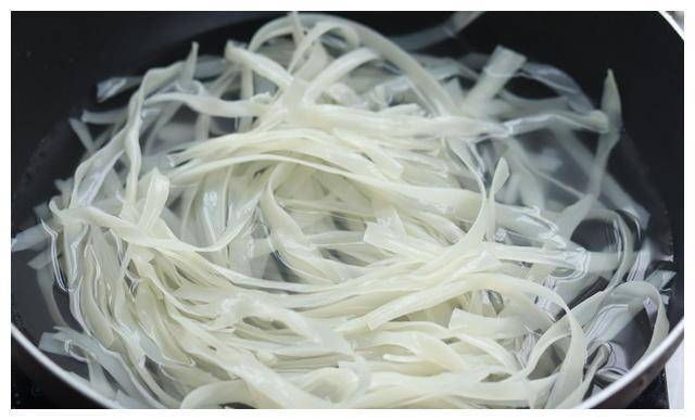 中国是“它”的故乡<strong></p>
<p>炒币的网站</strong>，它却在美国卖的爆火，网友：回来卖吧！