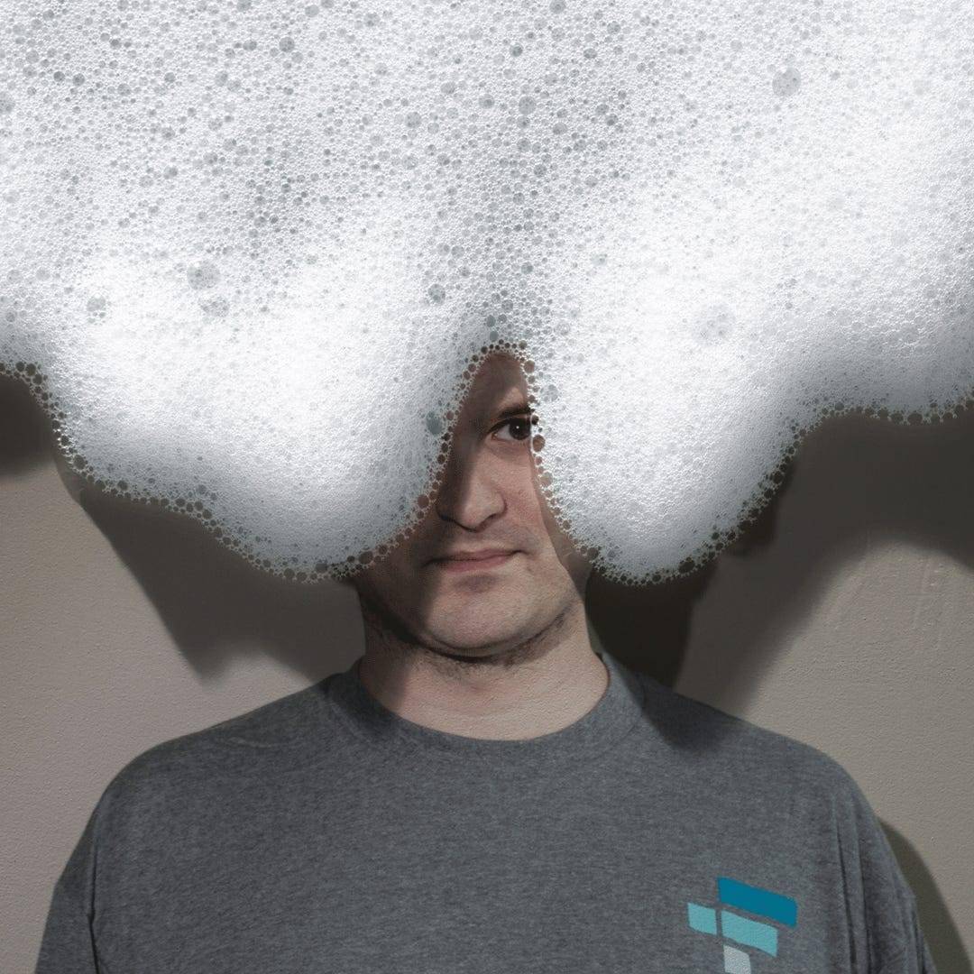 「币圈马斯克」被捕<strong></p>
<p>币圈联盟</strong>，揭露出币圈的荒诞与真实