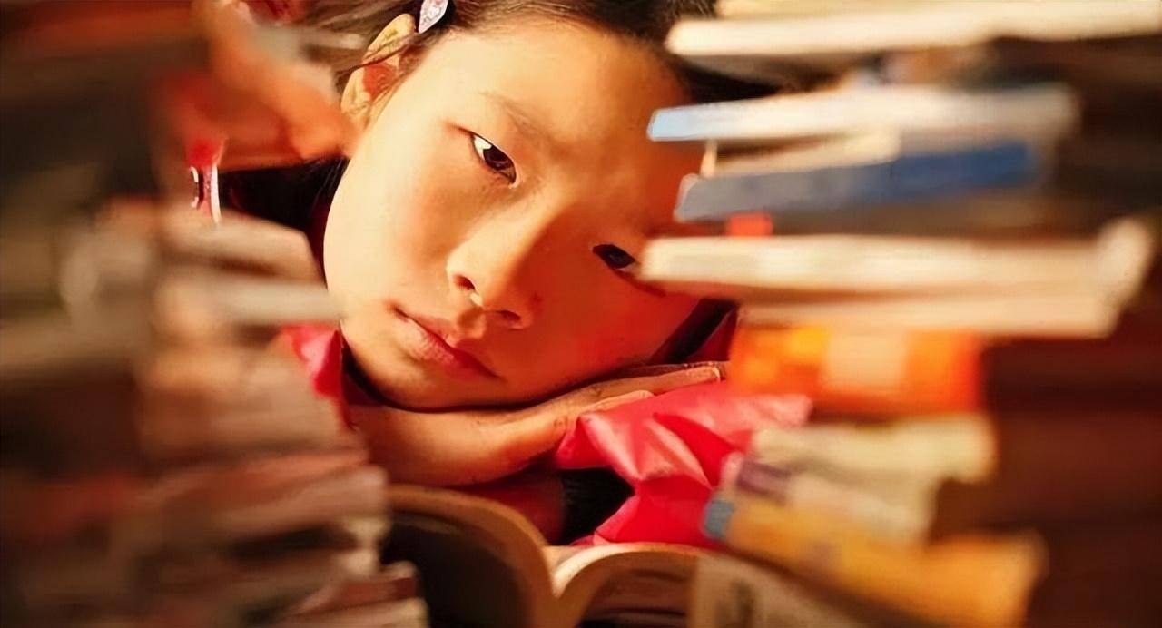 孩子们有福了<strong></p>
<p>股票熔断</strong>，到了晚上9点，家庭作业直接“熔断”，可以不做