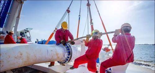 石油大国安哥拉<strong></p>
<p>中国石油股票走势</strong>,用石油偿还中国贷款,现在发展如何?