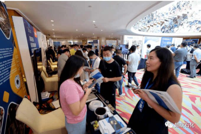 中国石油广东石化大力支持2023年（第四届）中国石油化工设备检维修技术大会<strong></p>
<p>中国石油股票走势</strong>！