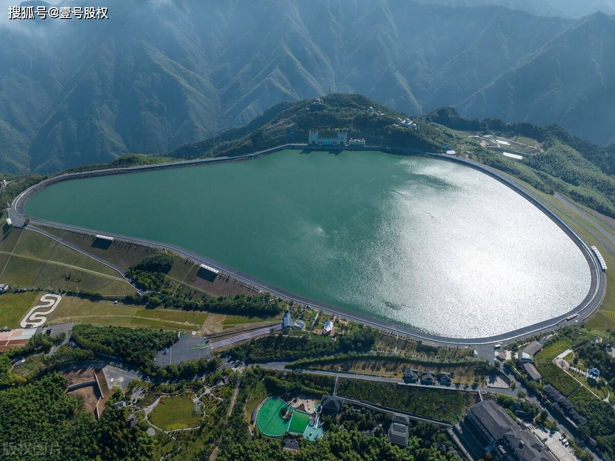 周涨幅最大的十只股票：哪三大概念板块最活跃<strong></p>
<p>核电概念股票</strong>？