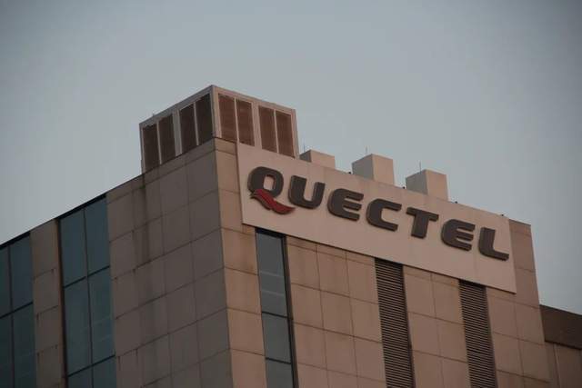 绝望的大佬：跌停无期搞不懂了