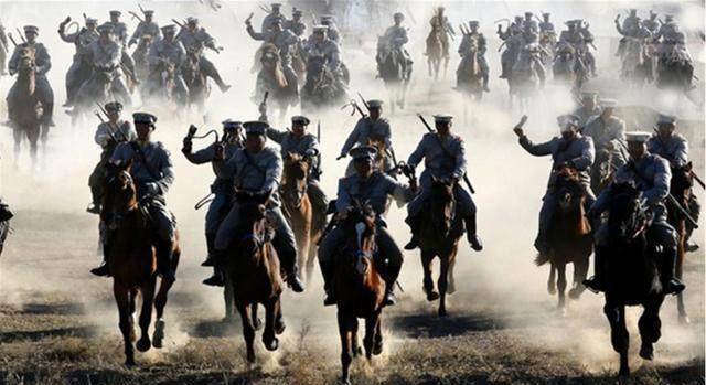 因为一个错别字<strong></p>
<p>一枚币两个错别字</strong>，两军阀几乎全军覆没，死伤几十万人