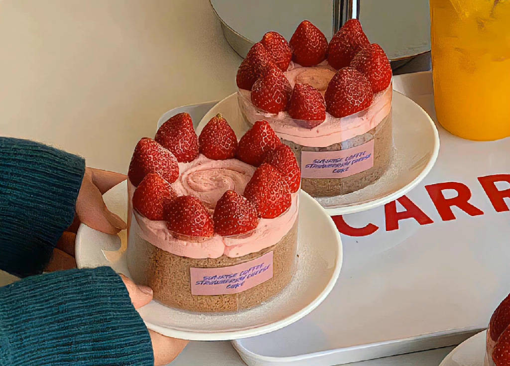 什么是场外期权<strong></p>
<p>利率互换交易的特点</strong>？场外期权交易的特点