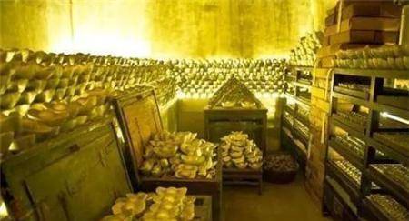 民国的一块“大洋”<strong></p>
<p>民国法币现在值多少钱</strong>，能买多少东西，在现在值多少钱？看完涨知识