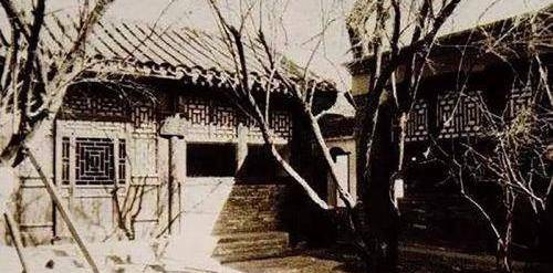 民国时期的银元<strong></p>
<p>民国法币现在值多少钱</strong>，放在现在能值多少钱，说出来你可能不会相信