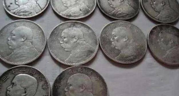 鲁迅月工资300大洋<strong></p>
<p>民国法币现在值多少钱</strong>，放到现在值多少钱？民国一块大洋能干什么？