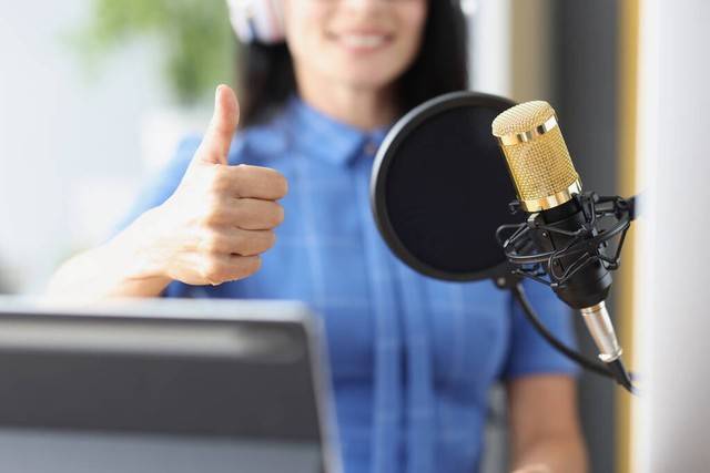 配音软件哪个好<strong></p>
<p>换ip软件哪个好用</strong>？手机配音软件哪个好用？自动配音解说软件推荐