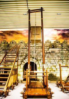 古代战车威力巨大<strong></p>
<p>因为真币做不出来</strong>，是因为它构造奇特，一般人还真想不出来