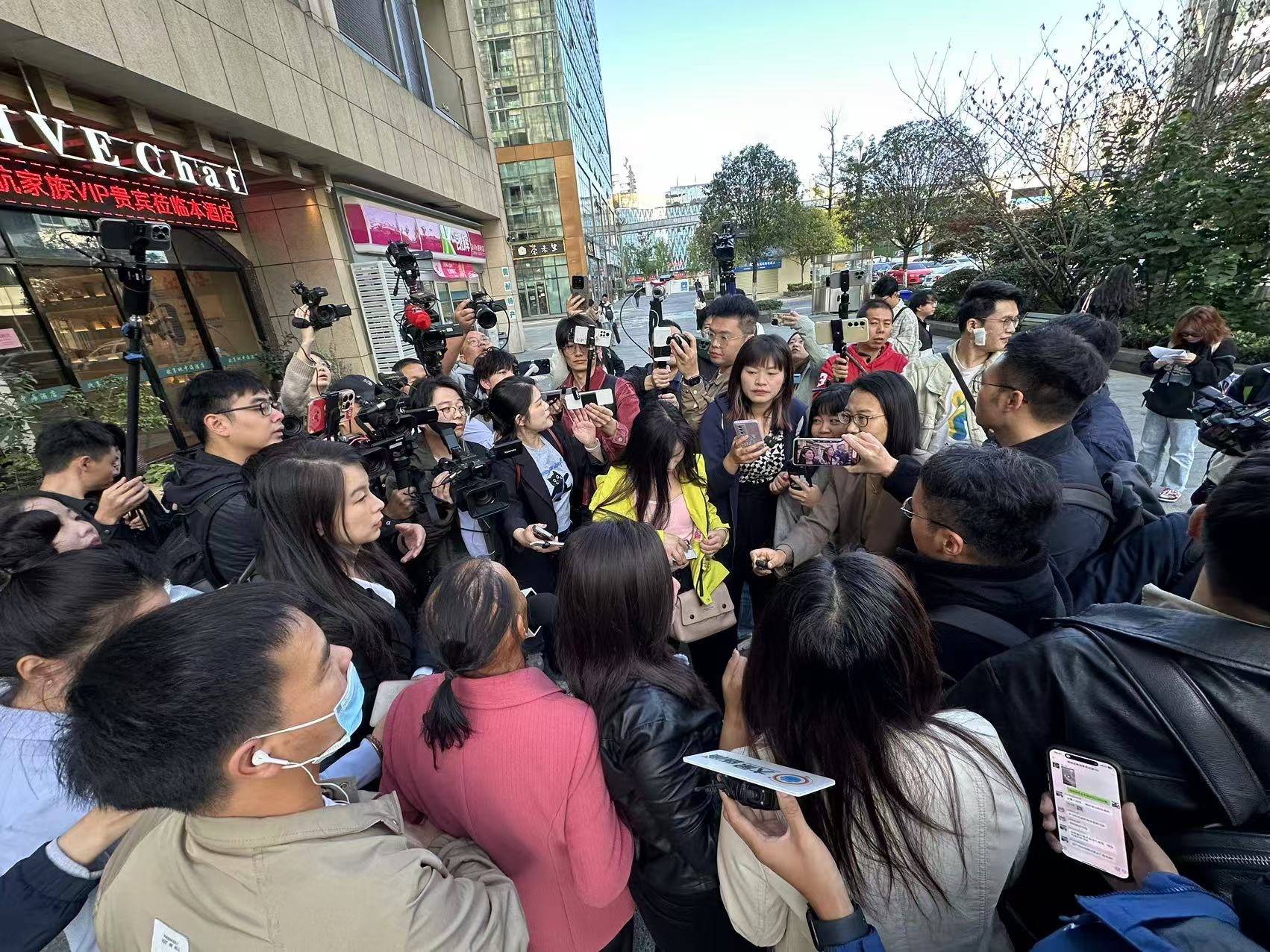 死刑！余华英拐卖儿童案重审宣判<strong></p>
<p>货币etf购买技巧</strong>，其当庭表示上诉