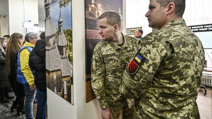 军事 | 泽连斯基开了前所未有大口子<strong></p>
<p>每天送色币的网址</strong>，这事问过约翰逊吗？