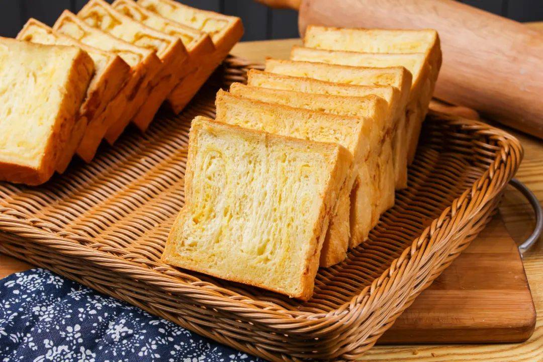 3年内闭店率高达61.23%<strong></p>
<p>分离交易可转换债券</strong>,加盟商不愿陪跑的爸爸糖还有戏吗?