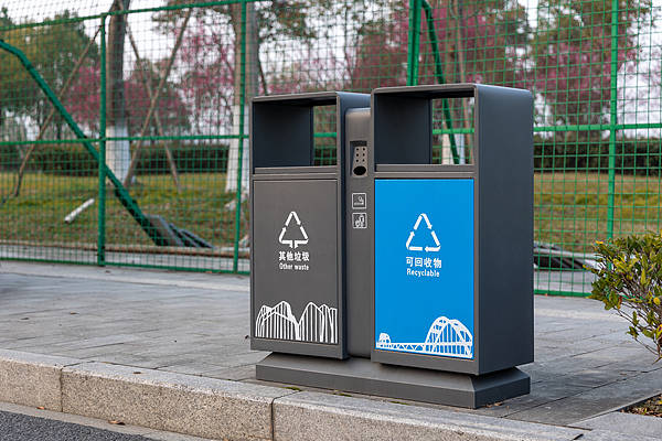 小吃店一年最低交3600元垃圾处理费<strong></p>
<p>分离交易可转换债券</strong>,难怪生意不好做