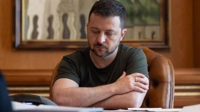 最新消息!乌败局彻底定了?俄一路猛攻<strong></p>
<p>货币互换以场内交易为主</strong>,再控制顿涅茨克一定居点