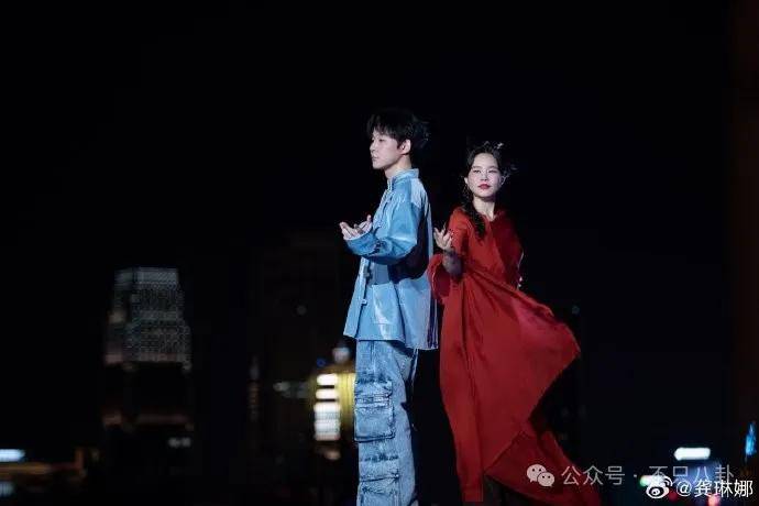 他们那么幸福恩爱<strong></p>
<p>货币互换以场内交易为主</strong>，怎么突然离婚了……