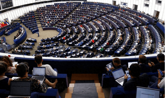 给脸不要脸？欧盟深夜致电中方<strong></p>
<p>炒币k线图分析法</strong>，不到24小时，欧议员集体窜台