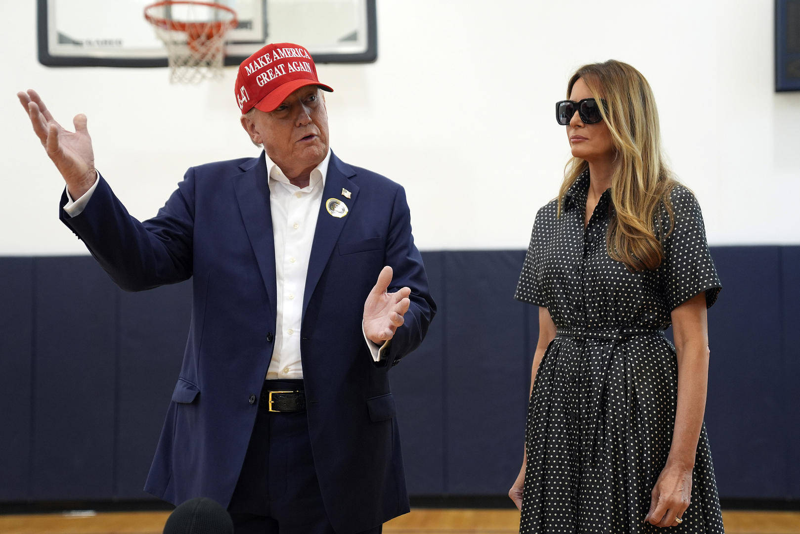 美国大选投票接近尾声<strong></p>
<p>行者软件使用方法</strong>，特朗普：自己的支持者不是暴力的人 哈里斯：乐观且充满希望