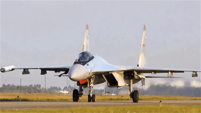 1亿美元1架！中国一口气买24架<strong></p>
<p>其他货币资金保证金</strong>，不到三年却退居二线，为何？