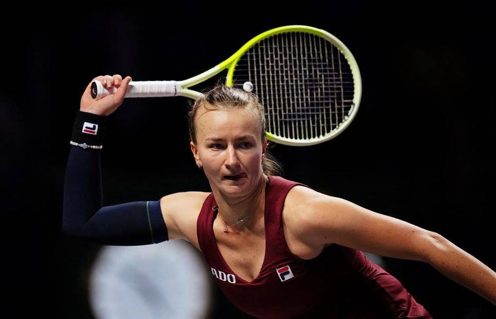 郑钦文vs克雷吉茨科娃<strong></p>
<p>土耳其货币货币贬值</strong>！WTA年终总决赛半决赛对阵出炉