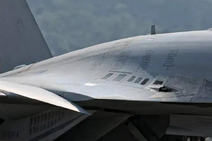 6型侧卫齐聚珠海<strong></p>
<p>土耳其货币货币贬值</strong>!歼-16和苏-35S孰强孰弱?歼-15T才是最强侧卫?