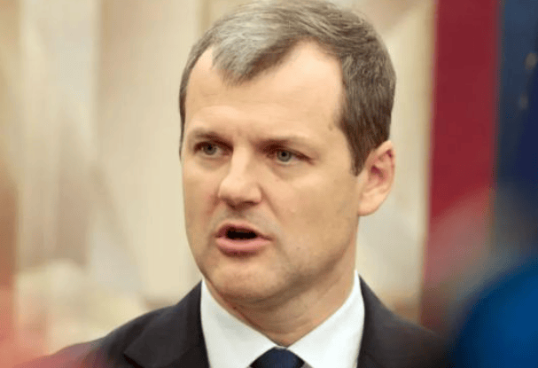 35亿项目黄了！立陶宛求中国大使回来<strong></p>
<p>母币比普通币贵多少</strong>，中方已读不回，民进党急了！