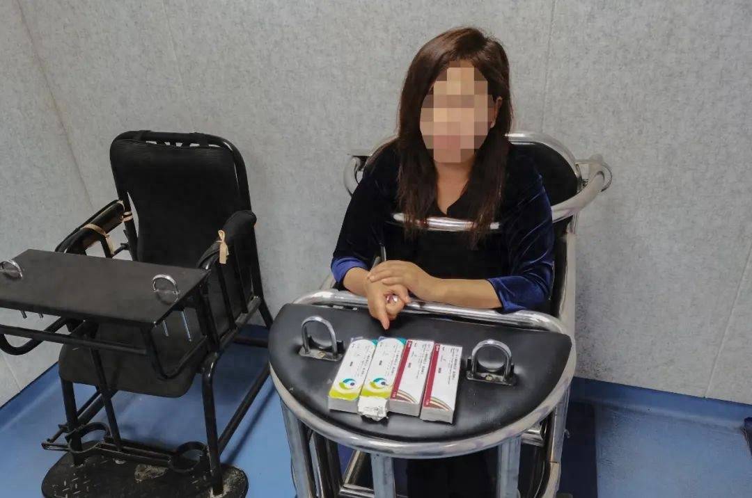 生理盐水假冒“九价”HPV疫苗<strong></p>
<p>货币对冲套利原理</strong>，受害女性百余人，兰州警方抓获嫌疑人，系医院护士