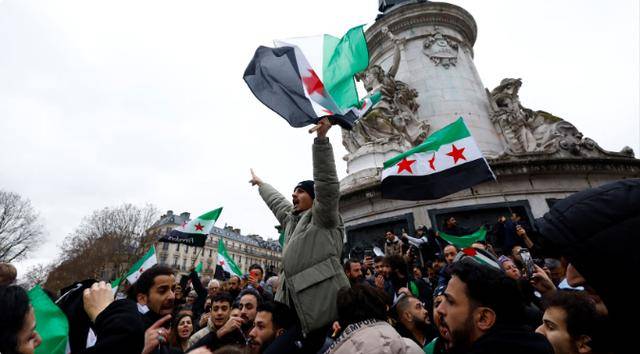 在叙恐怖组织叫嚣袭击中国？当着美西方的面<strong></p>
<p>加密货币量化交易</strong>，中国当场划下红线