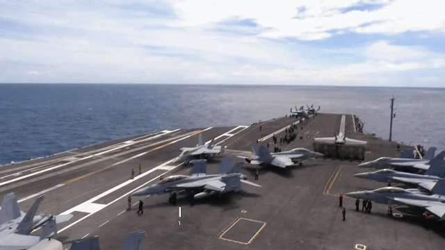 歼-15DH首次上舰！“山东”舰展示全甲板攻击<strong></p>
<p>加密货币量化交易</strong>，连续放飞24架？