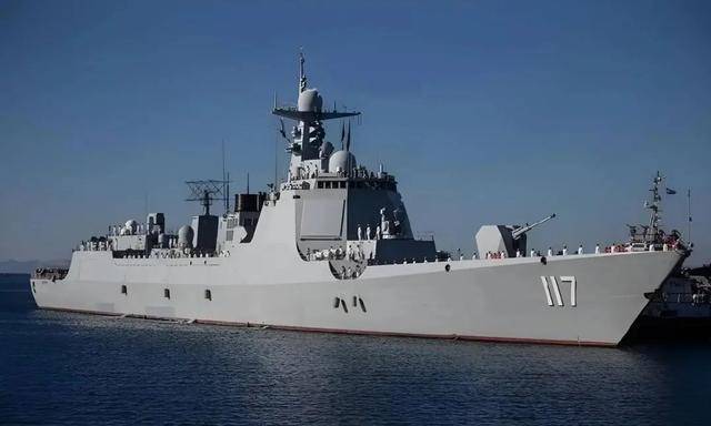 两岸军舰对峙<strong></p>
<p>加密货币量化交易</strong>，解放军为何只出动二三线战舰？对台湾而言答案扎心