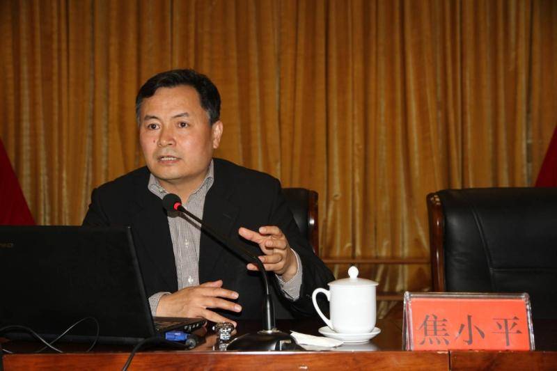 副处级贪到副部级<strong></p>
<p>inchat币应</strong>，从财政部“空降”半年就落马，他获刑14年