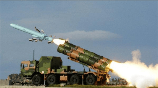 美航母编队涌入南海！解放军不动声色<strong></p>
<p>inchat币应</strong>，在东风面前一切都是无用功