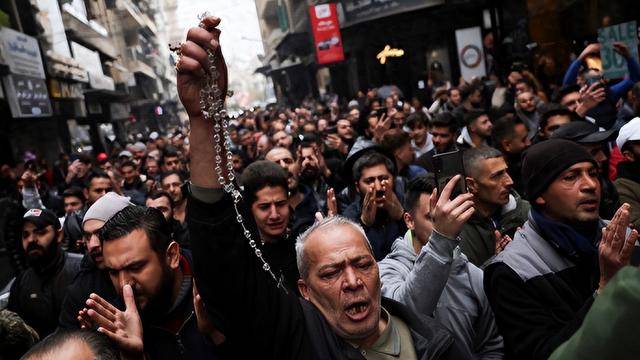 叙利亚又乱了？大批民众涌上街头<strong></p>
<p>可转换债券交易规则</strong>，朱拉尼面临三大困境