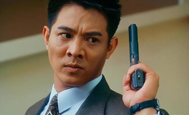 李连杰:后事一切从简<strong></p>
<p>ok下载</strong>，不用立碑也不用办丧事，树葬海葬都可以