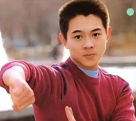 李连杰:后事一切从简<strong></p>
<p>ok下载</strong>，不用立碑也不用办丧事，树葬海葬都可以