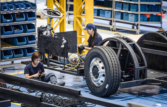 比亚迪巴西工厂建设工人：自己工资按月100%发放<strong></p>
<p>ok下载</strong>，“一切安好”