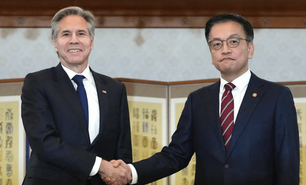 布林肯：玩归玩<strong></p>
<p>如何玩币</strong>，闹归闹，别拿感情开玩笑