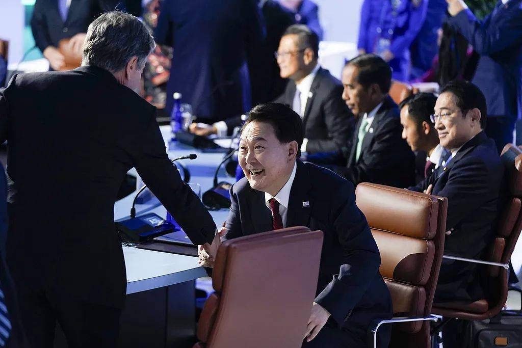 布林肯：玩归玩<strong></p>
<p>如何玩币</strong>，闹归闹，别拿感情开玩笑