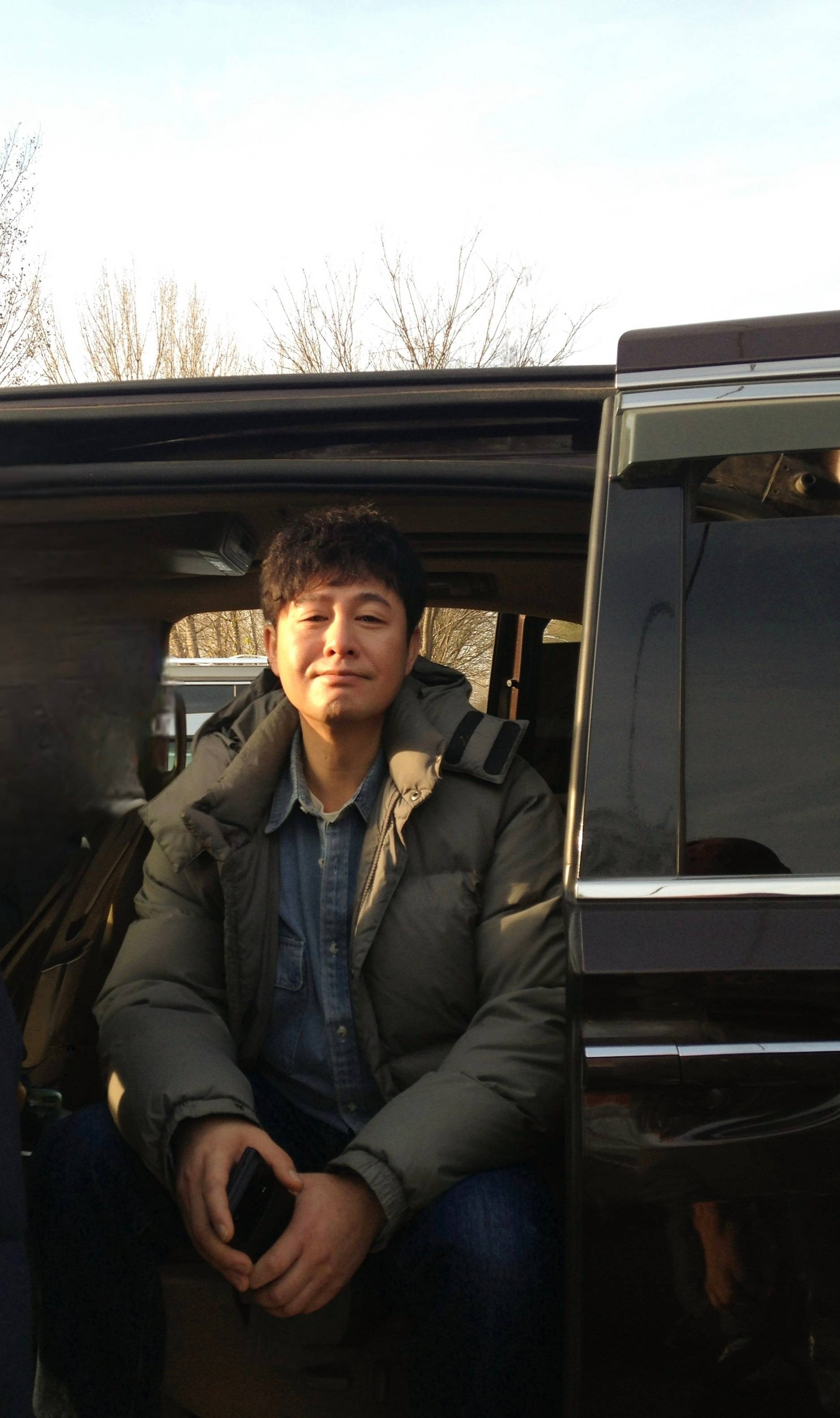 李子锋深夜发文向张颂文道歉：<strong></p>
<p>如何玩币</strong>我是一时糊涂被有心之人利用