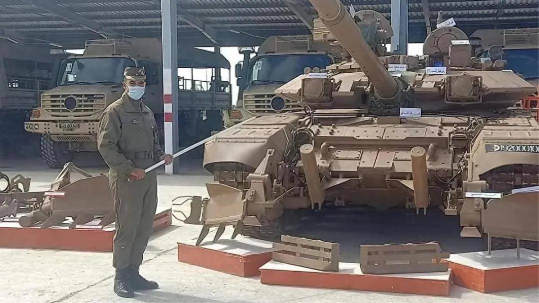 一口气就买6艘！中国F15A型护卫舰<strong></p>
<p>炒币是如何运作的</strong>，收获阿尔及利亚高度认可！