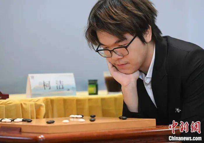 中国围棋协会深夜回应：希望柯洁摒除不利影响