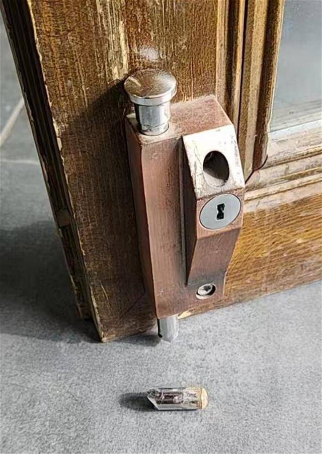 大同官方核查“店铺被撬锁开灯”事件<strong></p>
<p>如何抢别人的迷你币</strong>，律师：撬锁入室涉嫌违法，且滥用行政权力