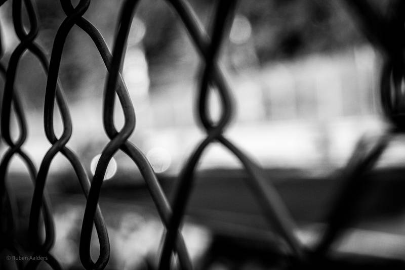 女孩因小说“涉黄”被捕<strong></p>
<p>如何进入币圈</strong>，失业负债累累