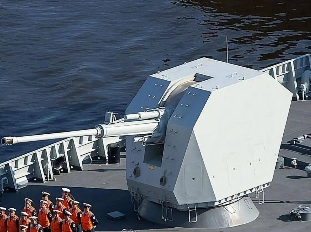 两岸军舰再次对峙<strong></p>
<p>主流币如何选</strong>，台军挑衅遭解放军驳斥，052D卸下主炮炮衣亮剑，台舰艇灰溜溜撤离，岛内“绿媒”气得跳脚