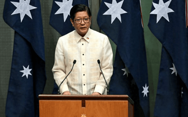 中国忍让了3年<strong></p>
<p>如何更新软件</strong>，亲华派果然不负众望？南海或直接迎来重大转机