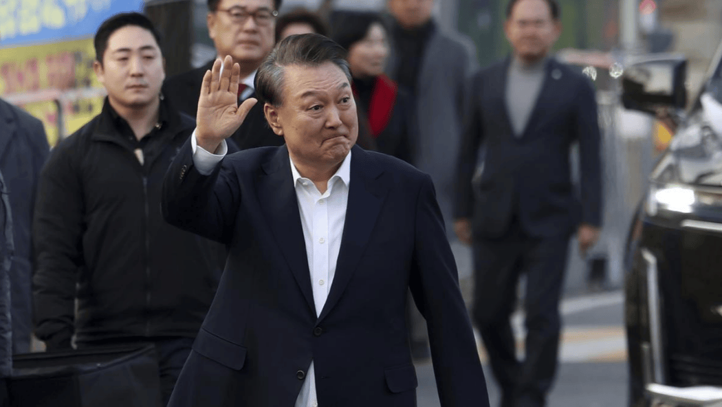 局势反转？尹锡悦获释后<strong></p>
<p>如何更新软件</strong>，李在明成韩国政坛关键变数，朴槿惠能否带来新动力？